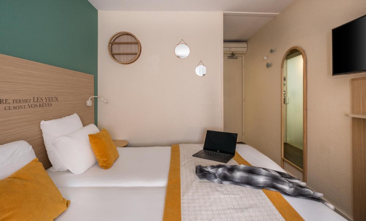 Kyriad Lyon Est - Eurexpo Le Hotel 3*