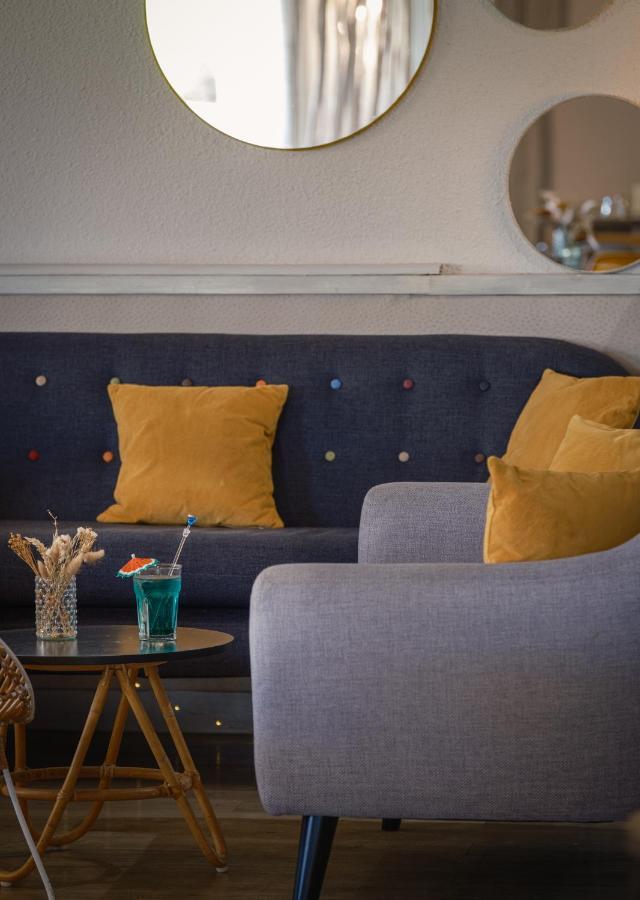 Kyriad Lyon Est - Eurexpo Le Hotel 3*